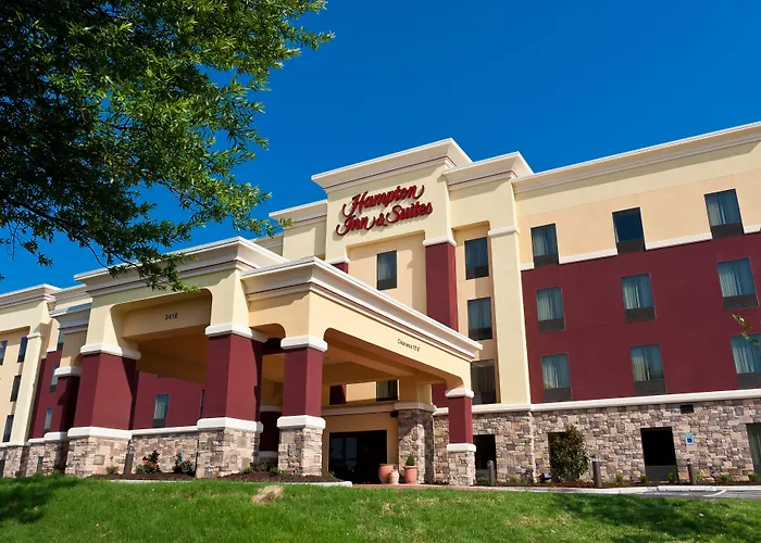 Hampton And Hotel 3*